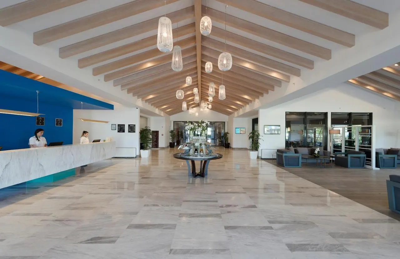 Akra Fethiye Tui Blue Sensatori Hotel 5*,